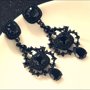 Coming Soon! Vintage-style Black Dangle Pearl